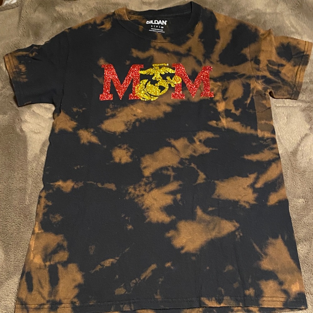 Marine Corps Mom Gildan Black and Brown Tie-Dye T-Shirt.
